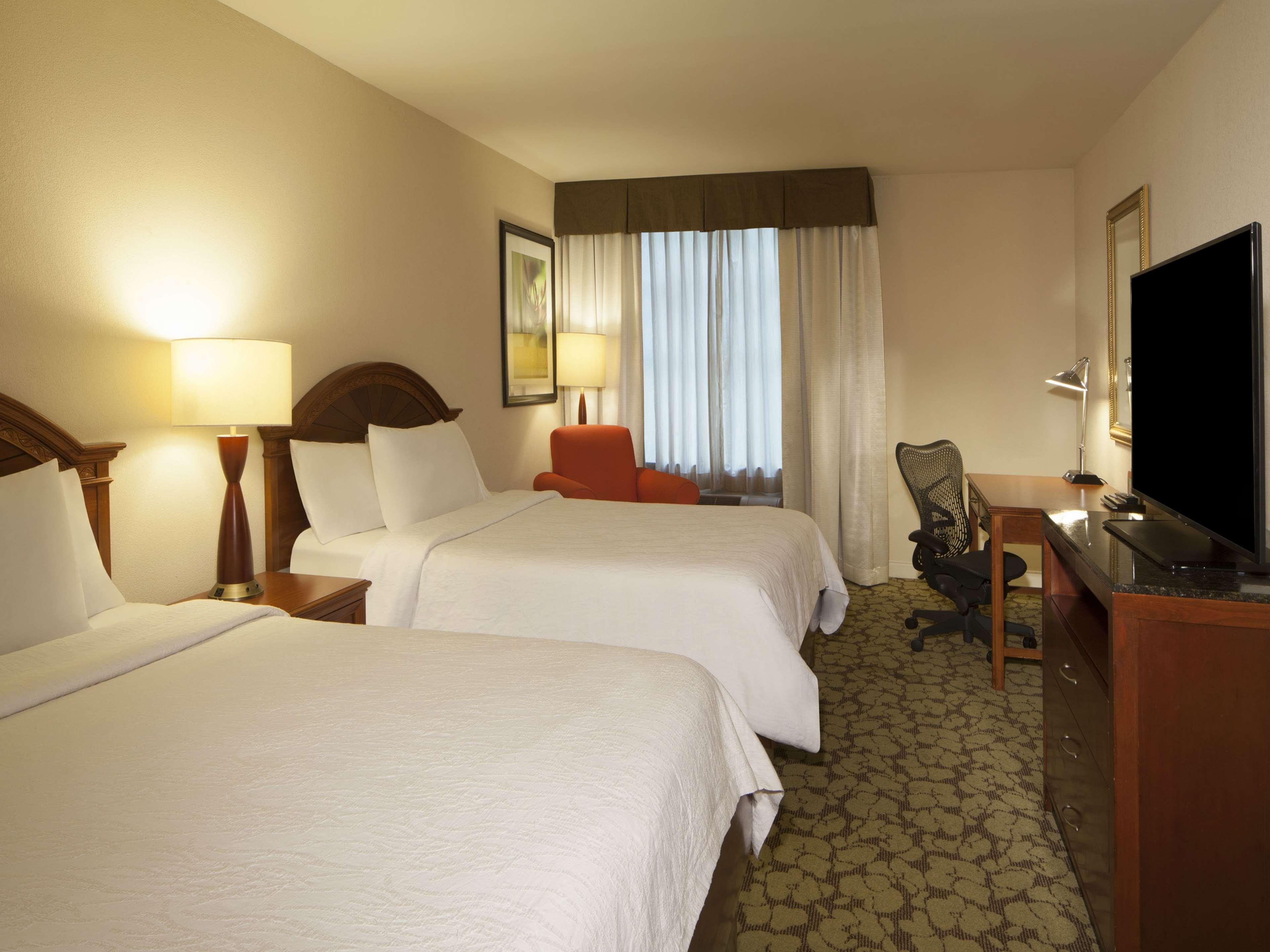 Hilton Garden Inn Virginia Beach Town Center Zewnętrze zdjęcie