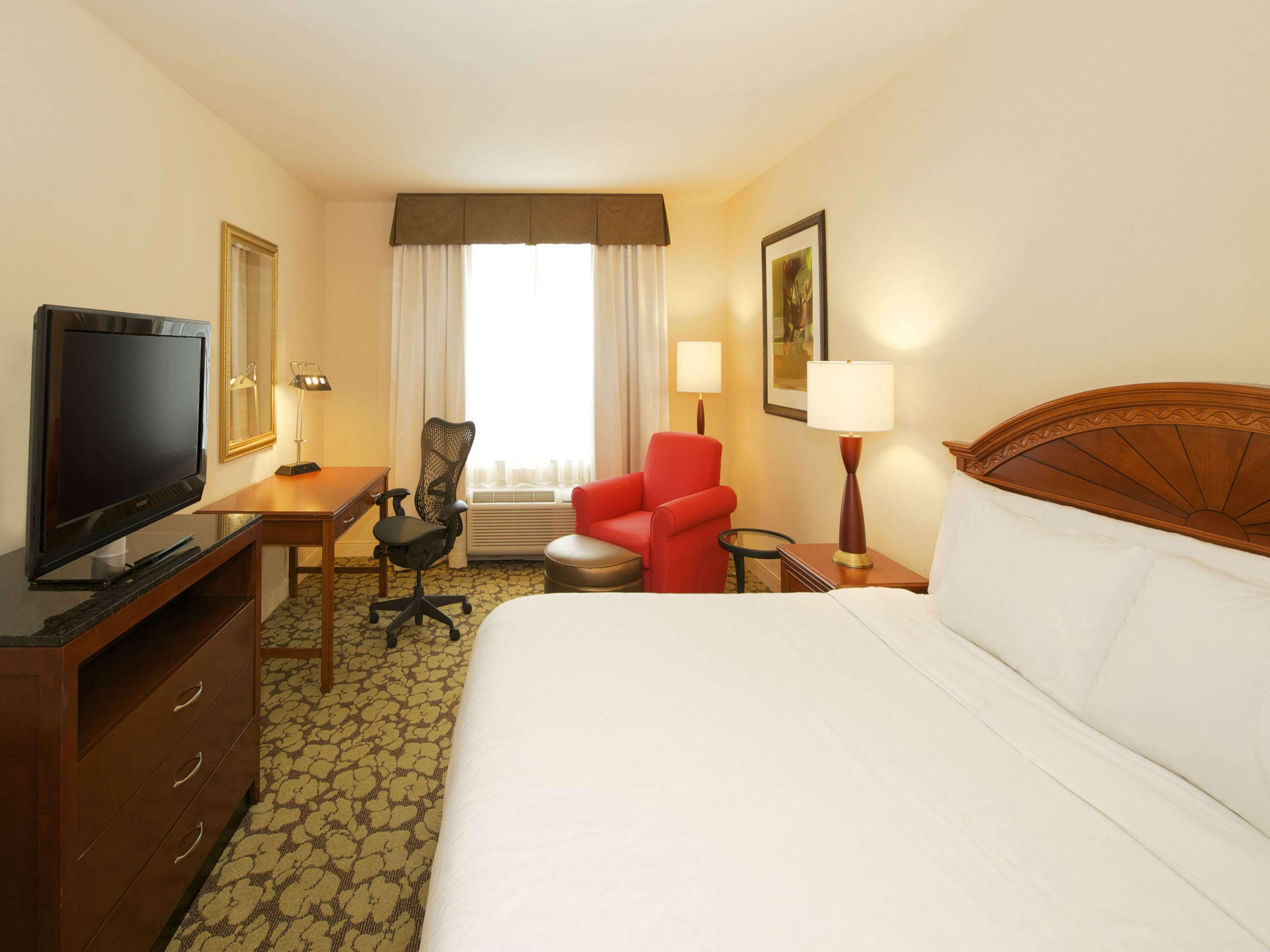 Hilton Garden Inn Virginia Beach Town Center Zewnętrze zdjęcie