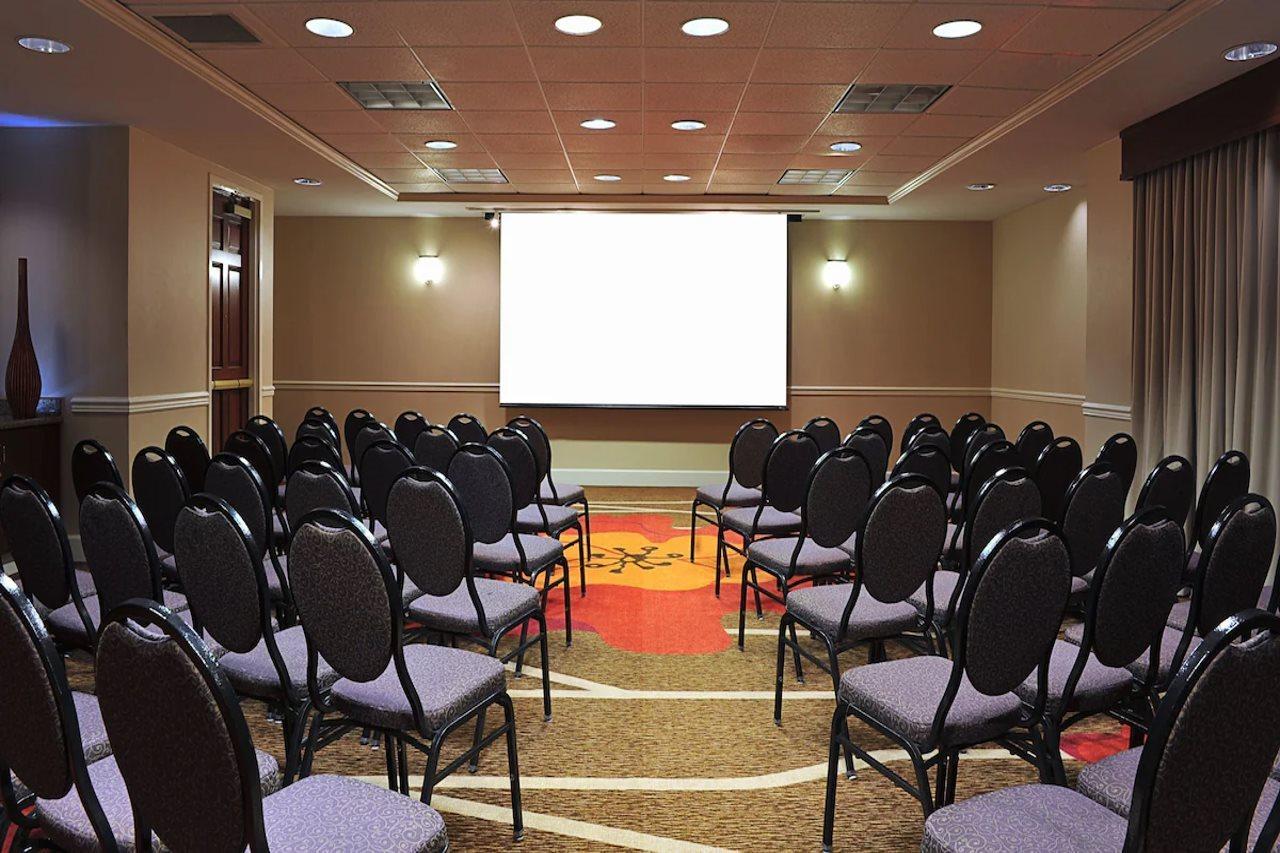 Hilton Garden Inn Virginia Beach Town Center Zewnętrze zdjęcie