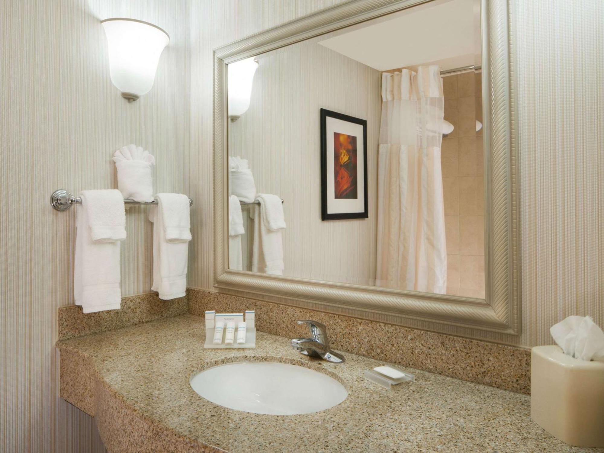 Hilton Garden Inn Virginia Beach Town Center Zewnętrze zdjęcie