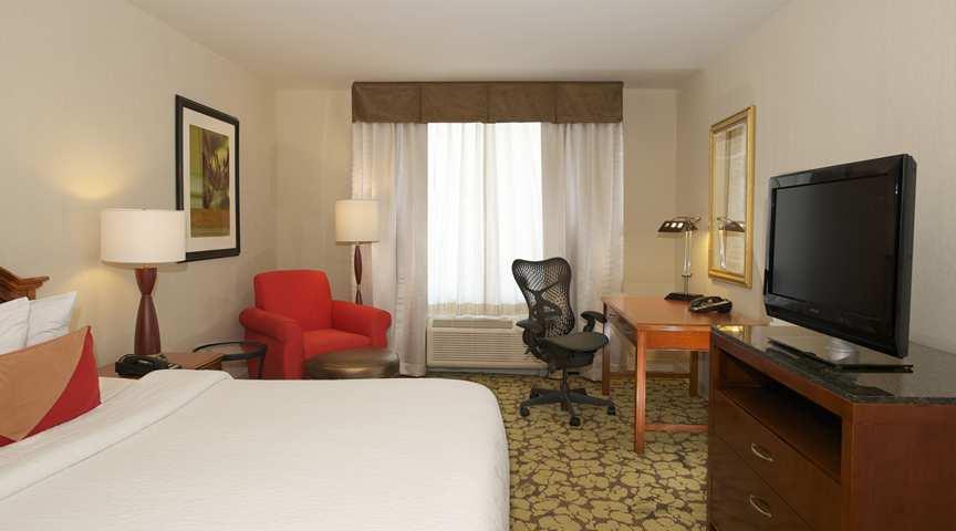 Hilton Garden Inn Virginia Beach Town Center Pokój zdjęcie